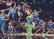 开云体育在线-霍勒迪末节封神，勇士强行终结灰熊连胜神话