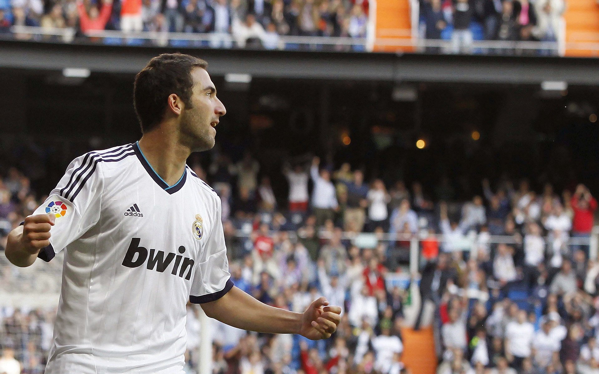 范弗利特硬仗之王！步行者决胜局客场力克新疆队