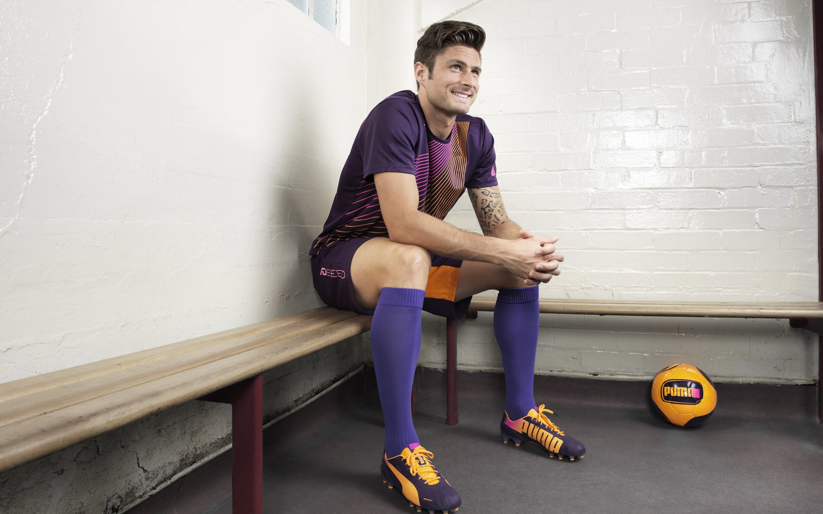 利拉德爆发背后的战术密码，深圳队体系如何跨洋压制湖人